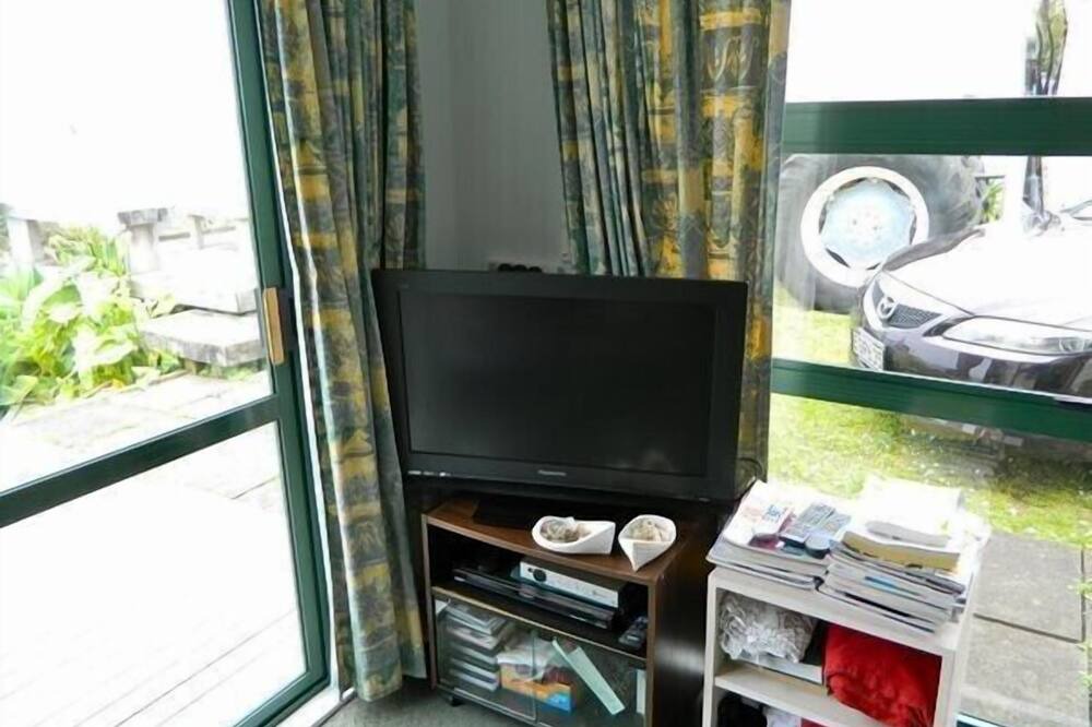 Photo of Bedroom in Opito Bay