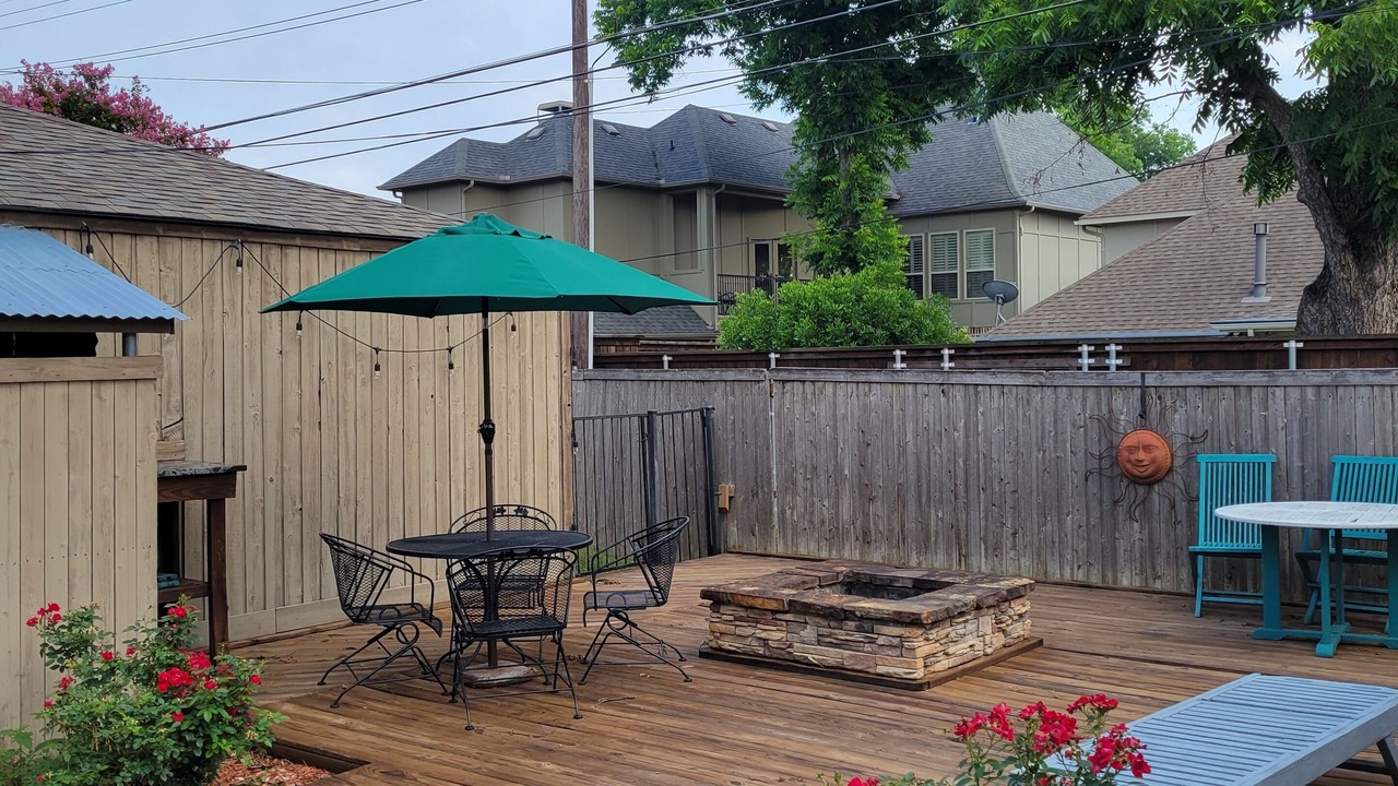 Photo of Patio Balcony in Lakewood Heights