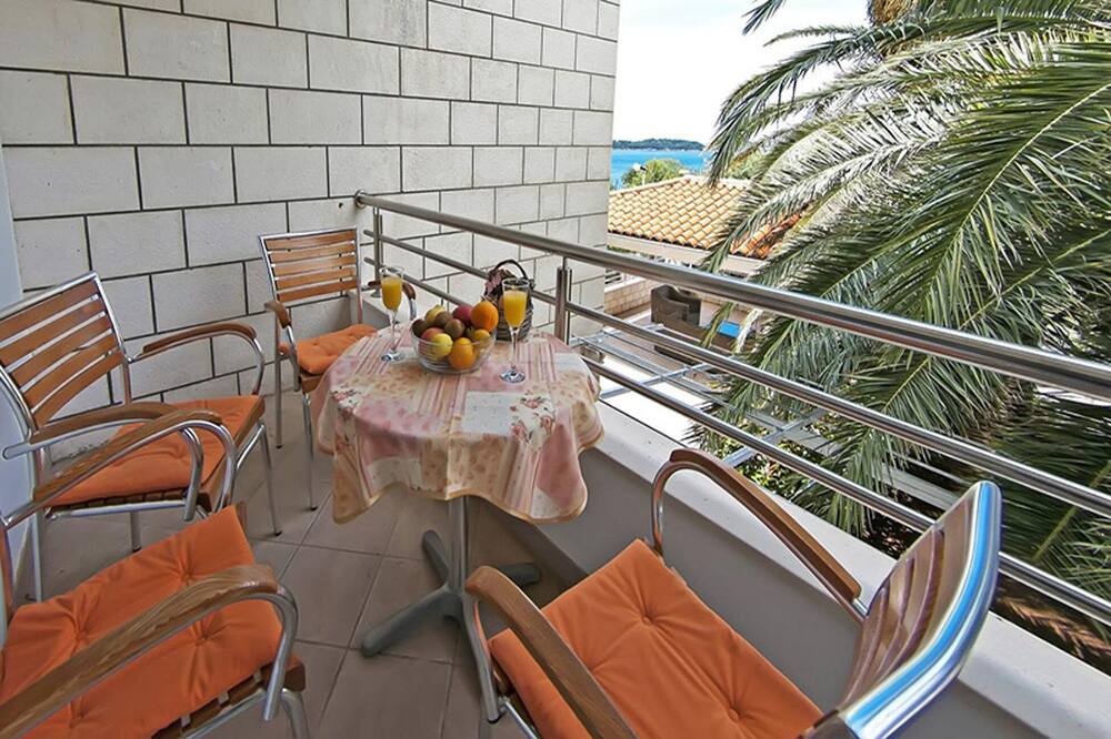 Photo of Patio Balcony in Plat