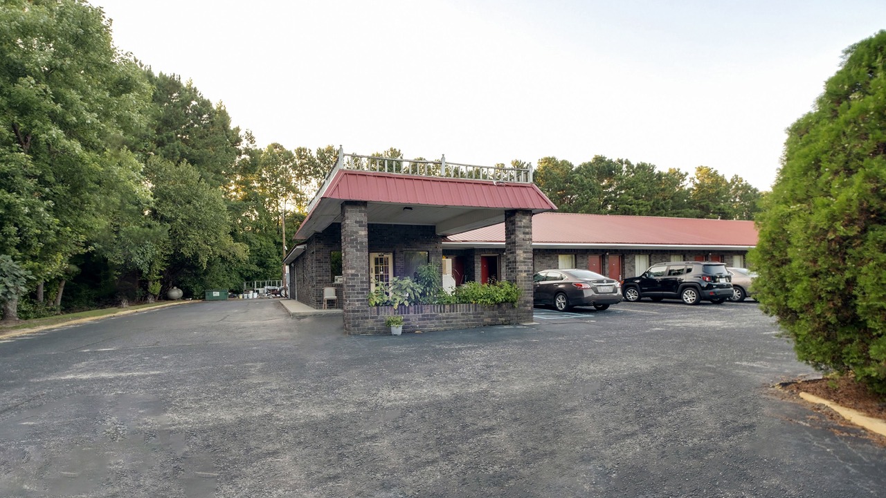 Photo of Outdoor in Manning