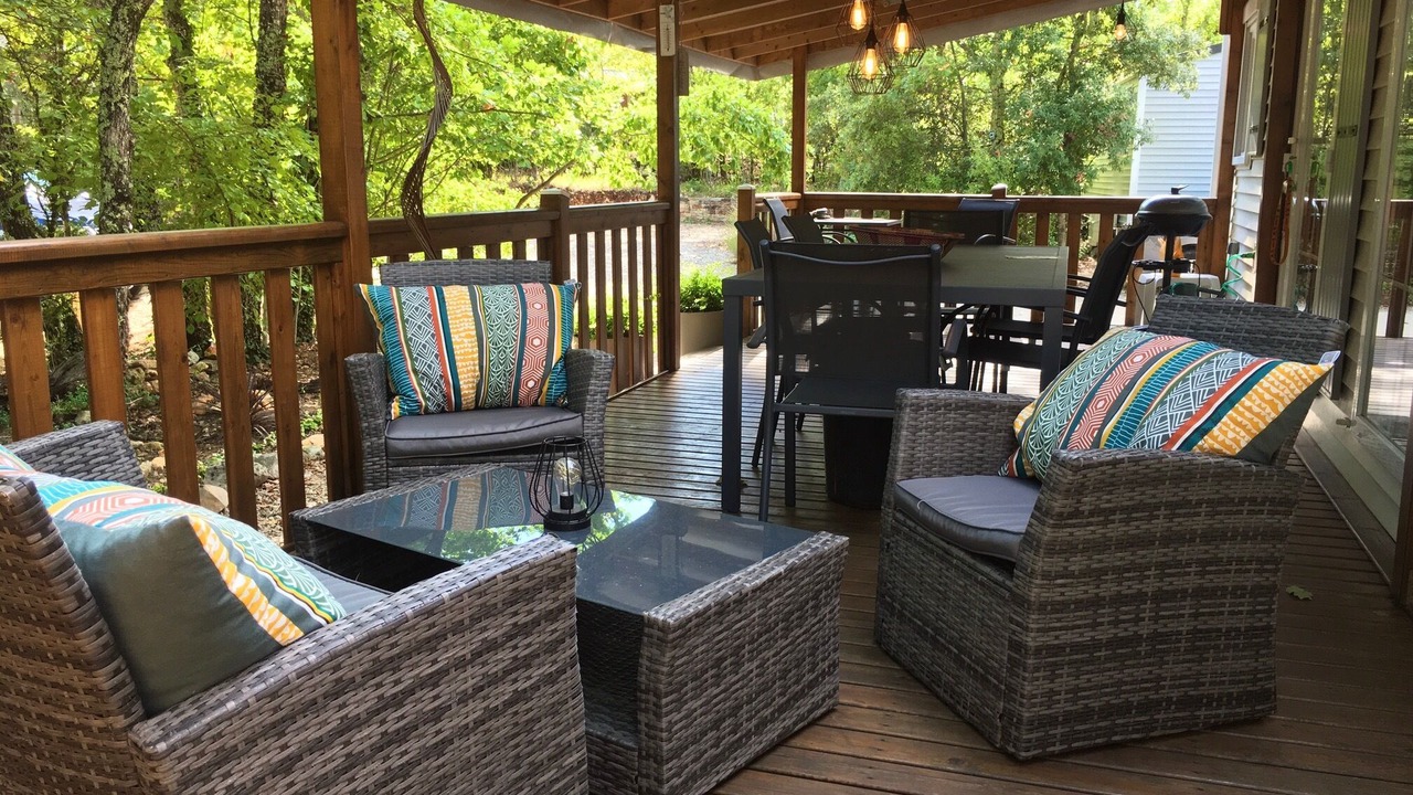 Photo of Patio Balcony in Saint-Privat-de-Champclos