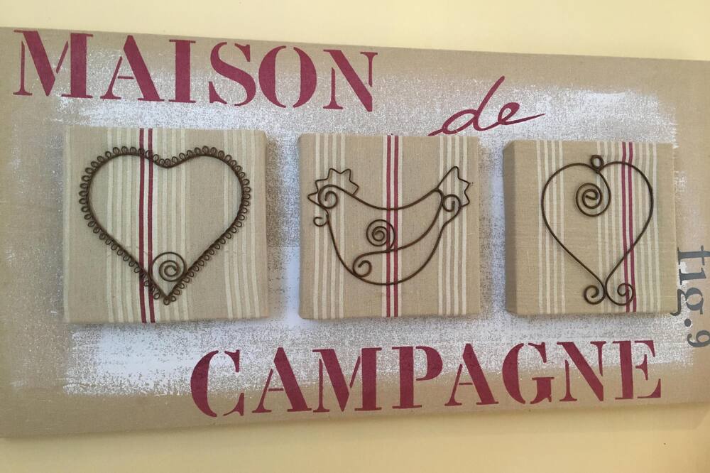 Photo of Others in Diges