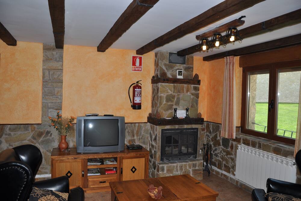Photo of Livingroom in Citores del Paramo