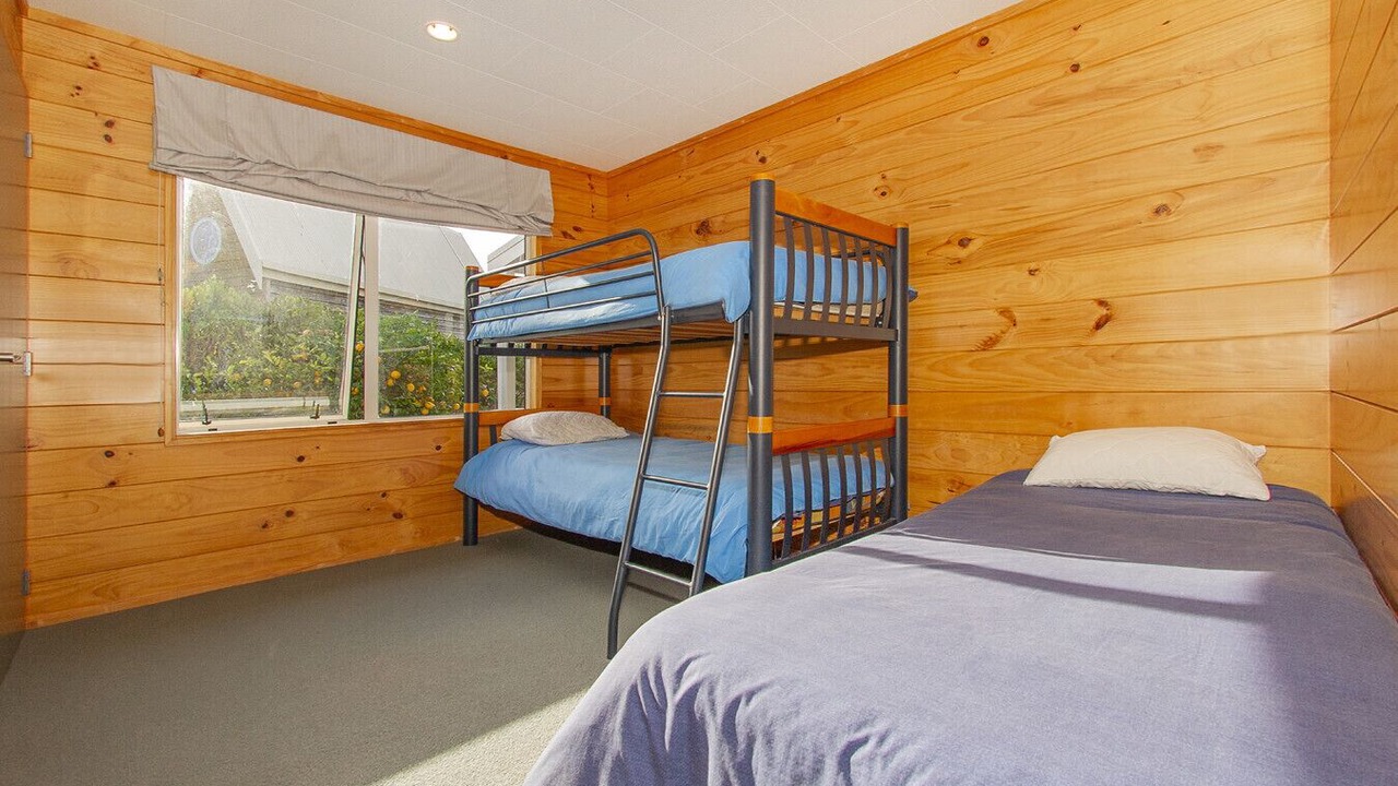 Photo of Others in Cooks Beach