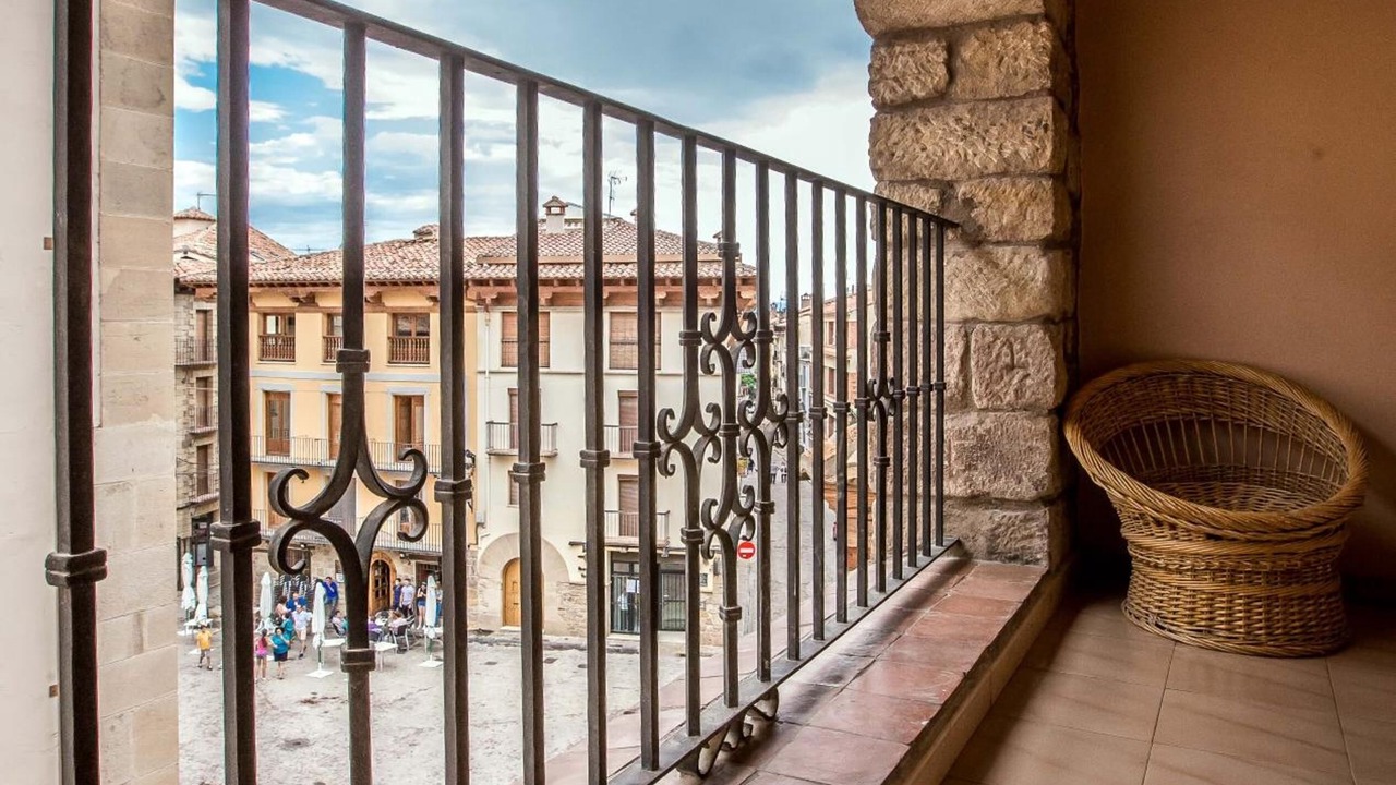 Photo of Patio Balcony in Mora de Rubielos
