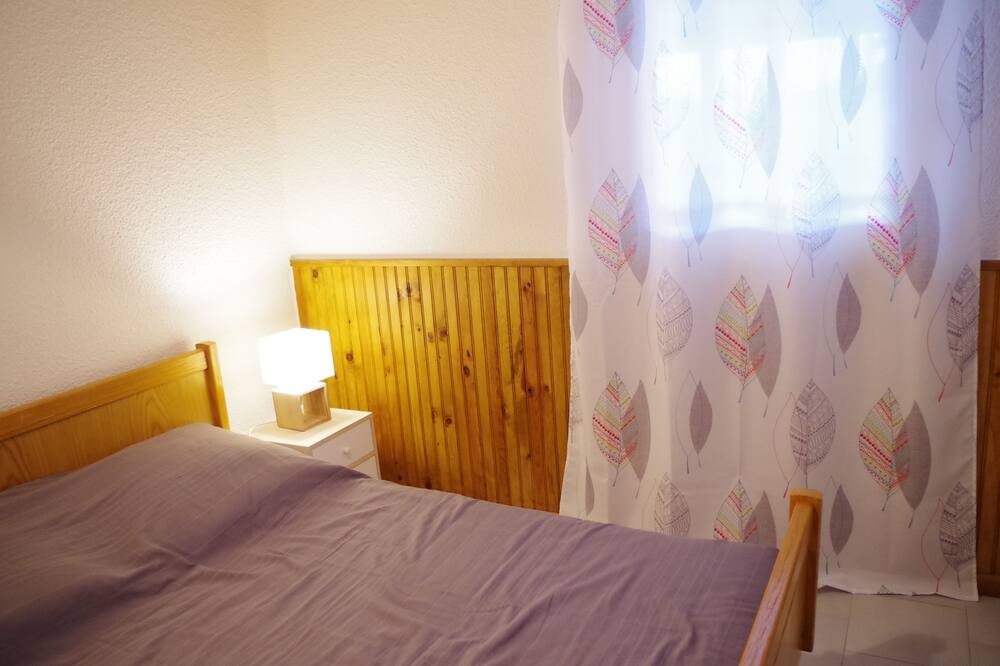 Photo of Bedroom in Portiragnes-Plage