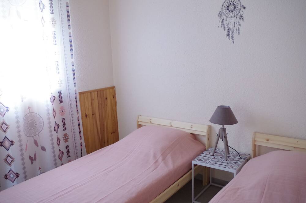 Photo of Bedroom in Portiragnes-Plage