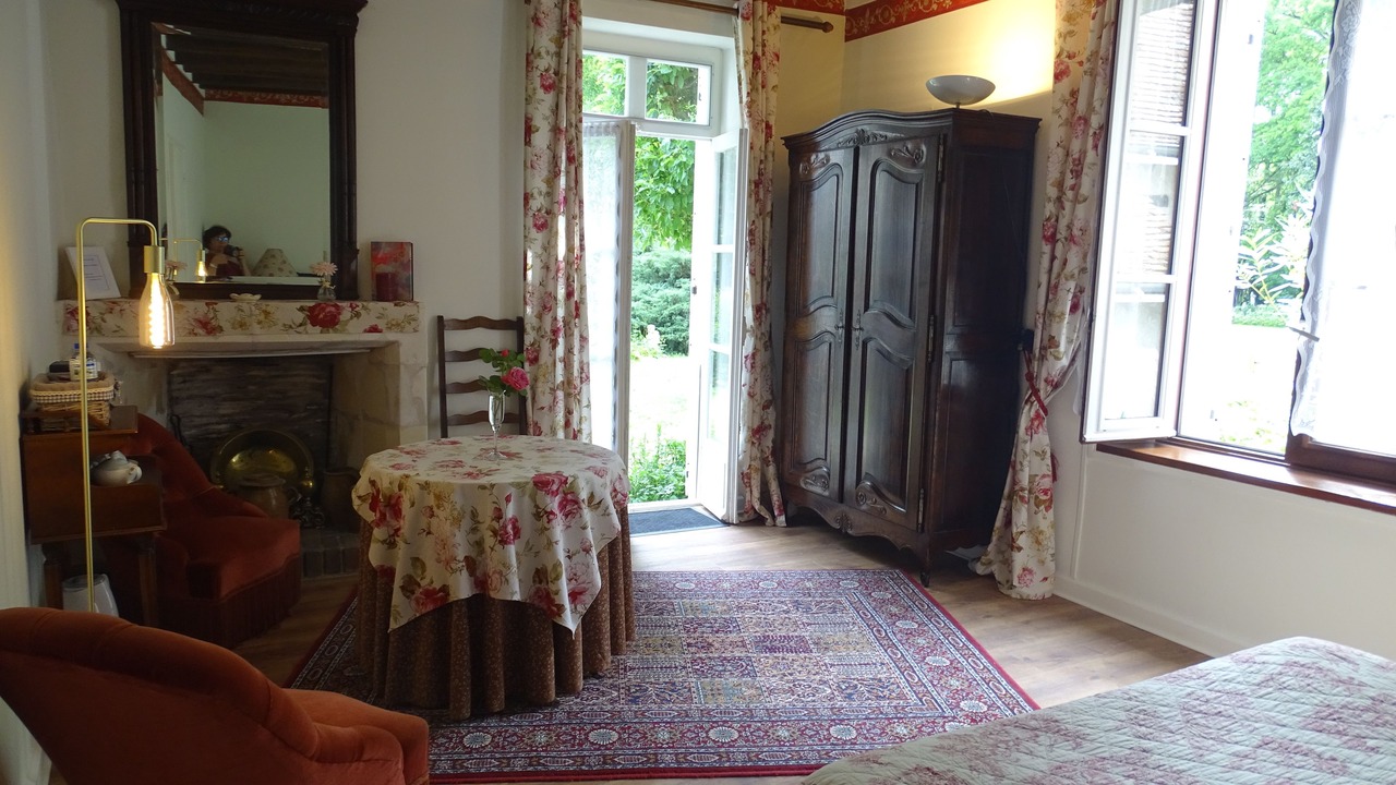 Photo of Bedroom in Azay-sur-Indre
