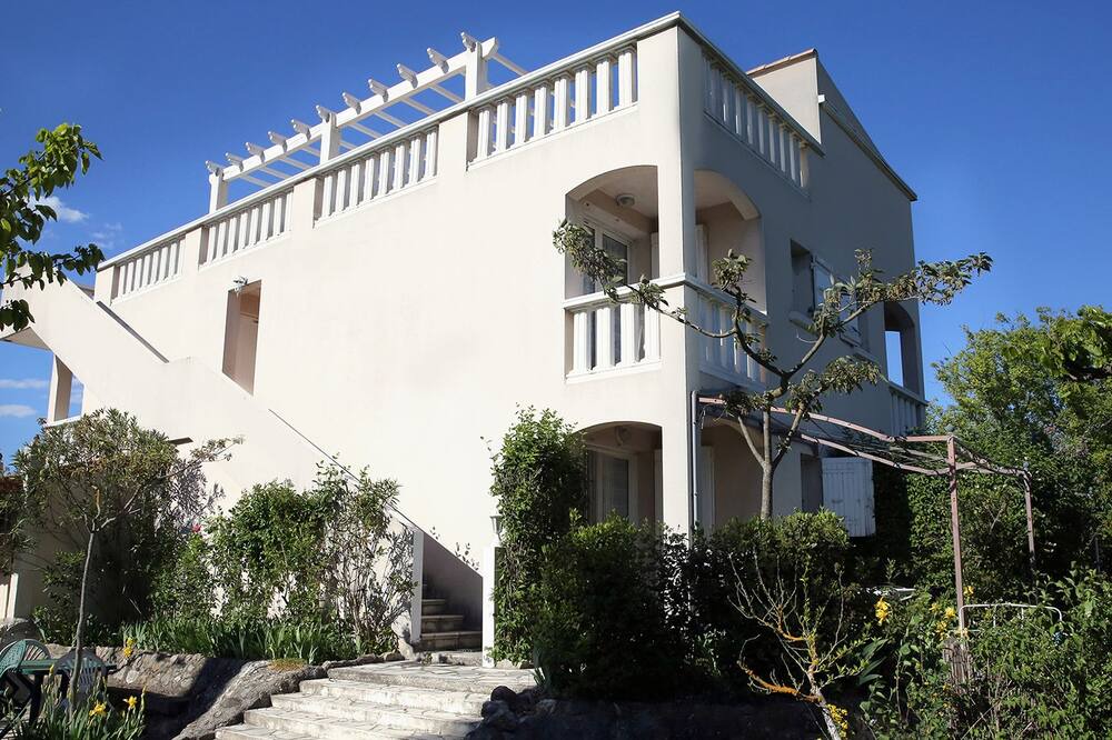 Photo of Outdoor in Allegre Les Fumades