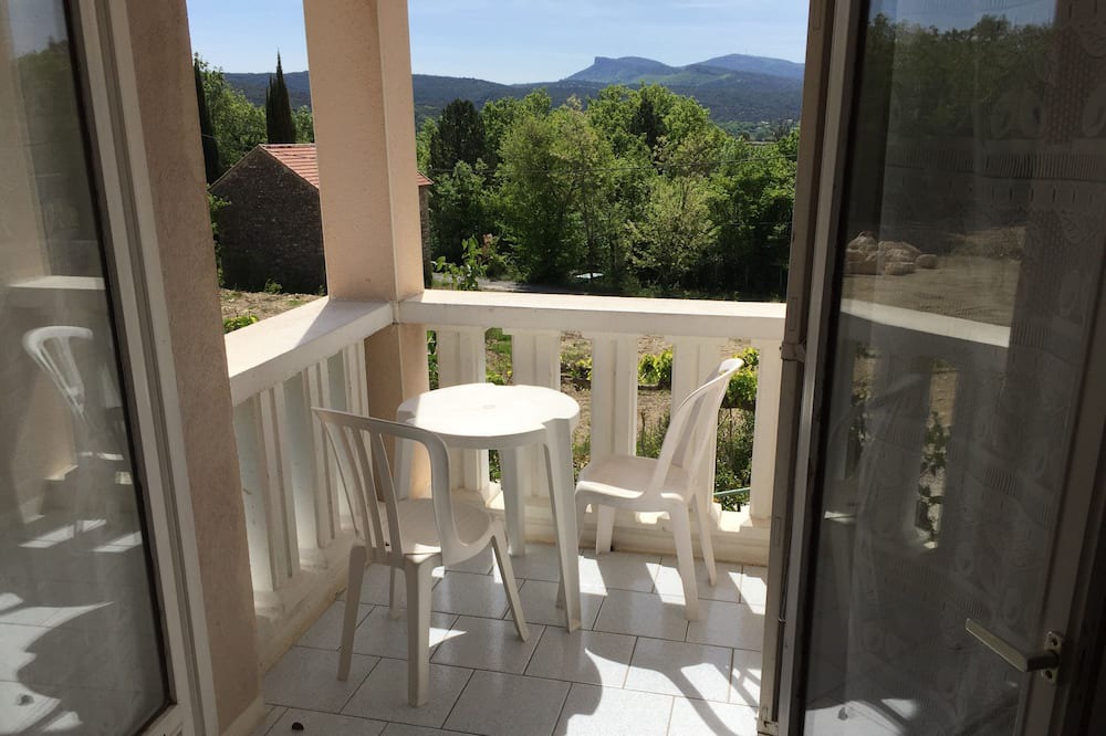 Photo of Patio Balcony in Allegre Les Fumades