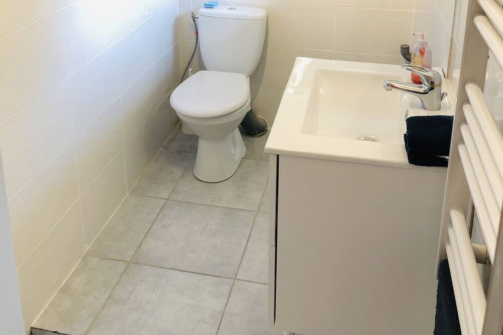 Photo of Bathroom in Clermont-Ferrand