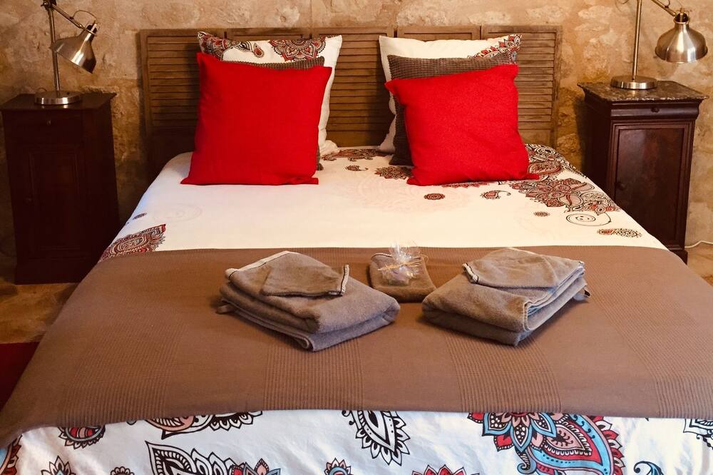 Photo of Bedroom in Rigny-Usse