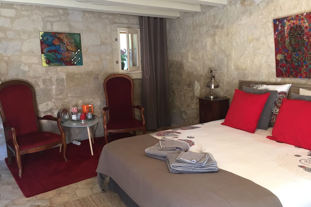 Photo of Bedroom in Rigny-Usse