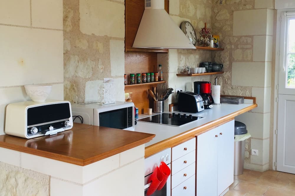 Photo of Kitchen in Rigny-Usse