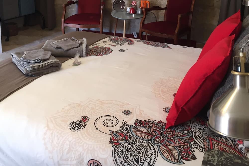 Photo of Bedroom in Rigny-Usse