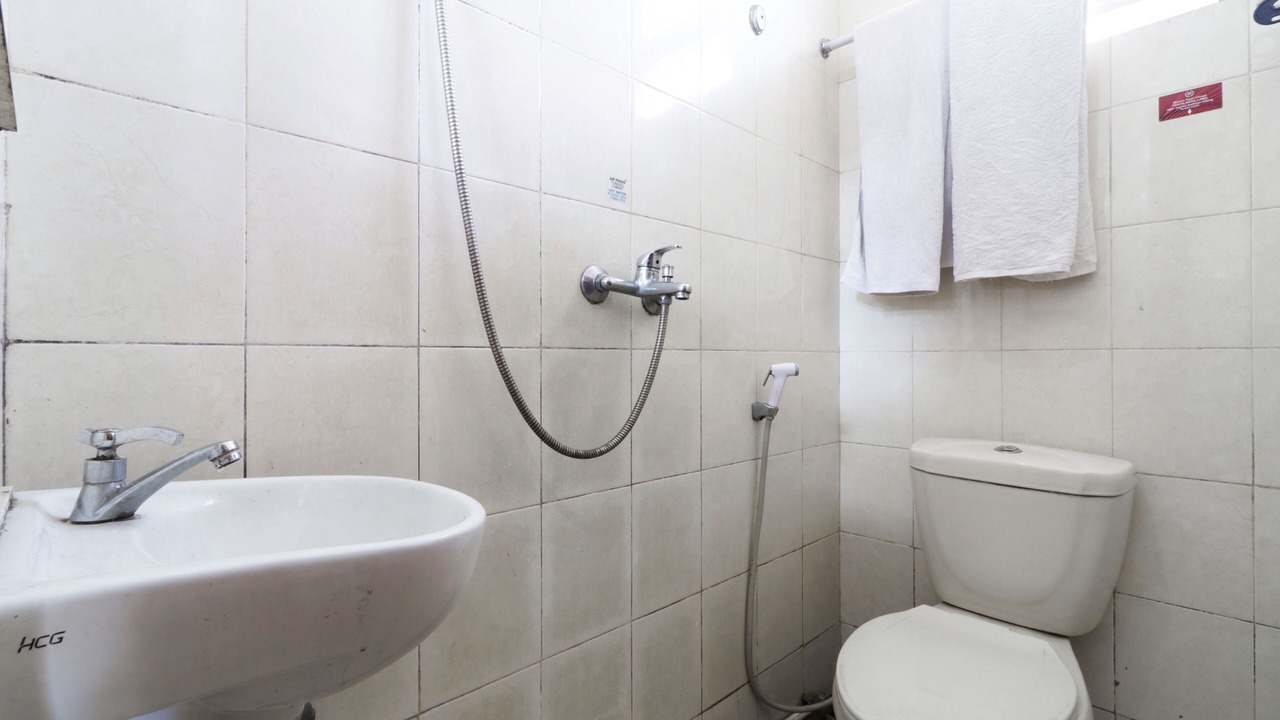 Photo of Bathroom in Malabar