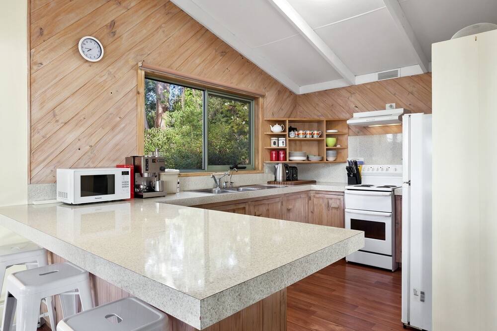Photo of Kitchen in Wye River
