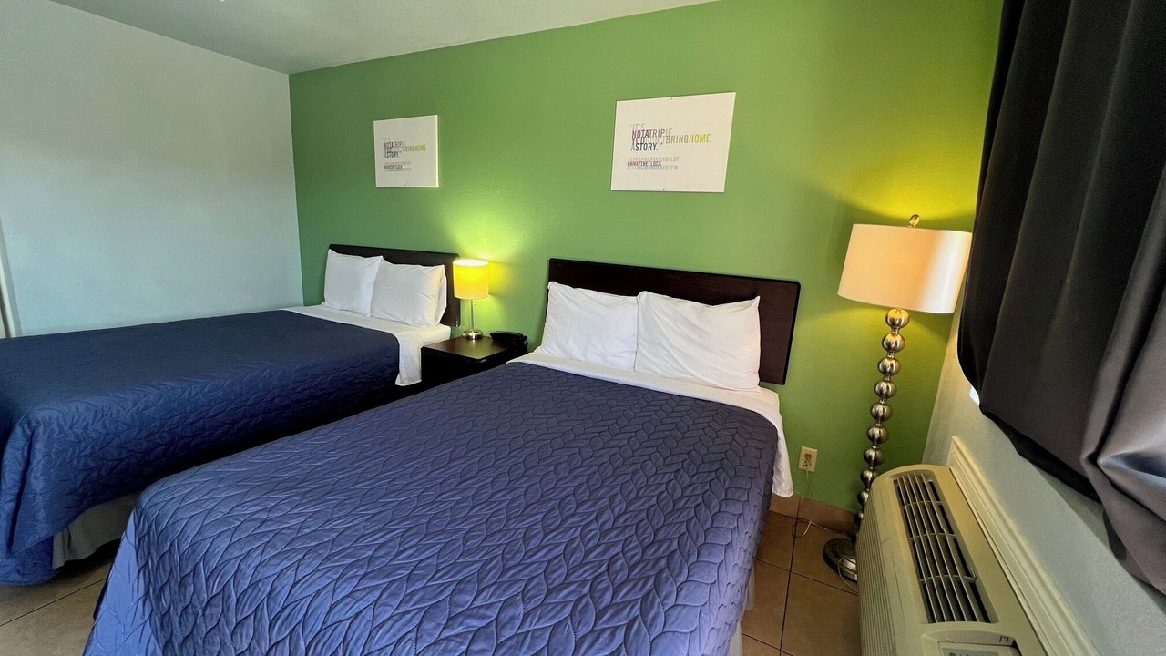 Photo of Bedroom in Eastern Division