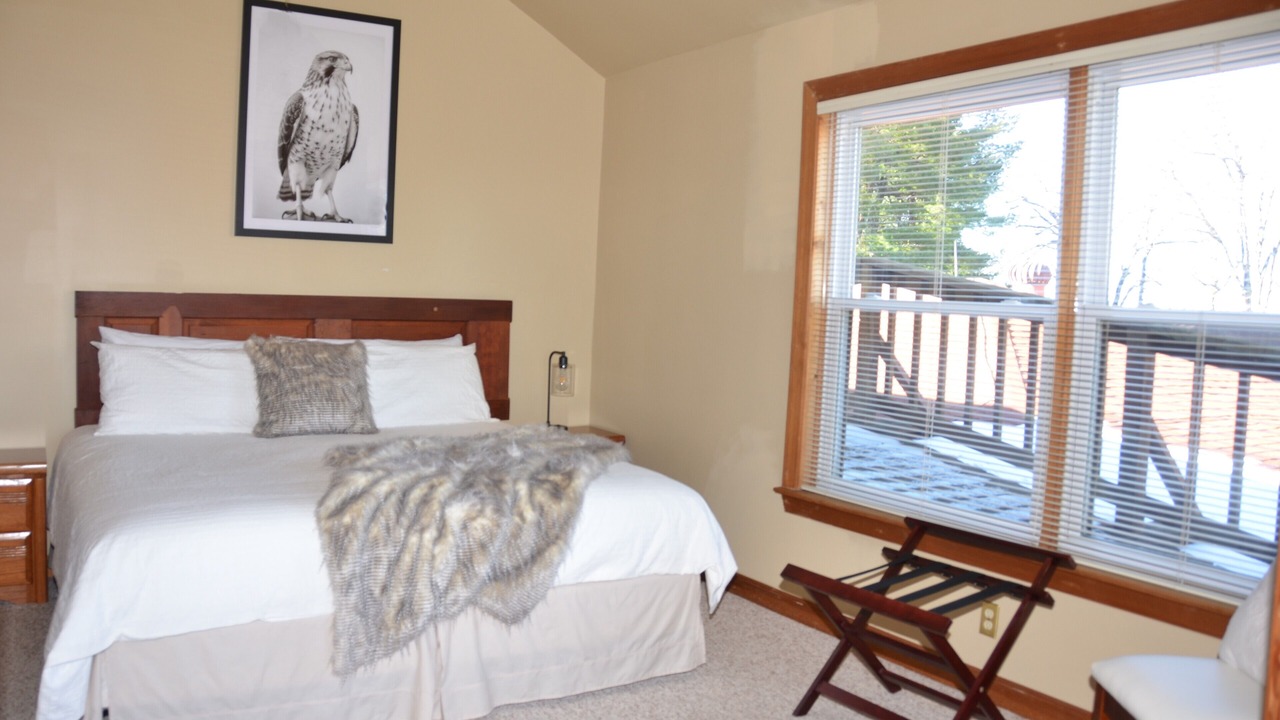 Photo of Bedroom in Copper Hill
