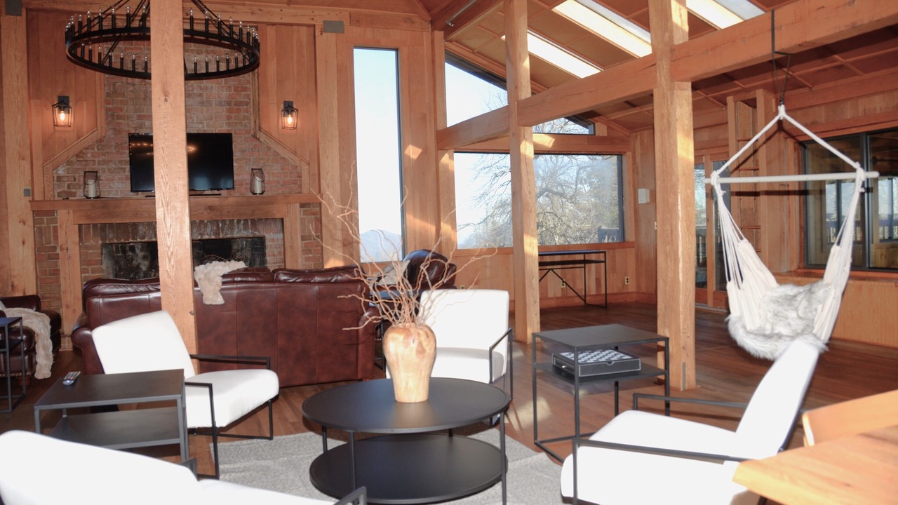 Photo of Livingroom in Copper Hill
