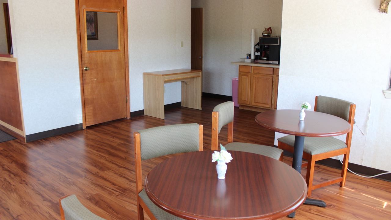 Photo of Others in Wynne