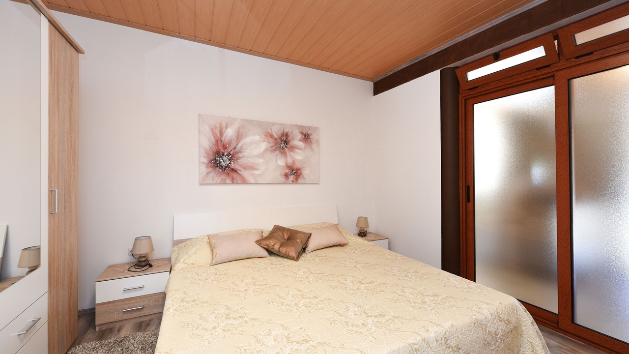 Photo of Bedroom in Lisicici