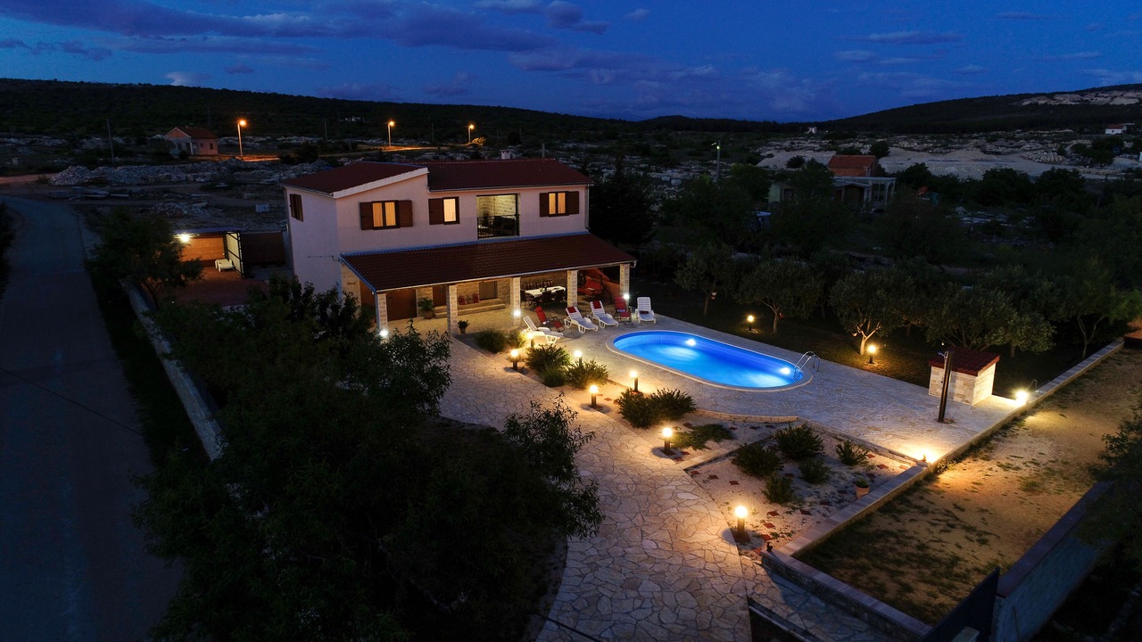 Photo of Outdoor in Lisicici