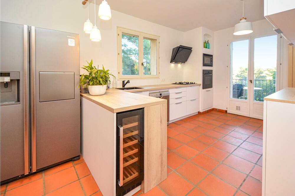 Photo of Kitchen in Caremeau