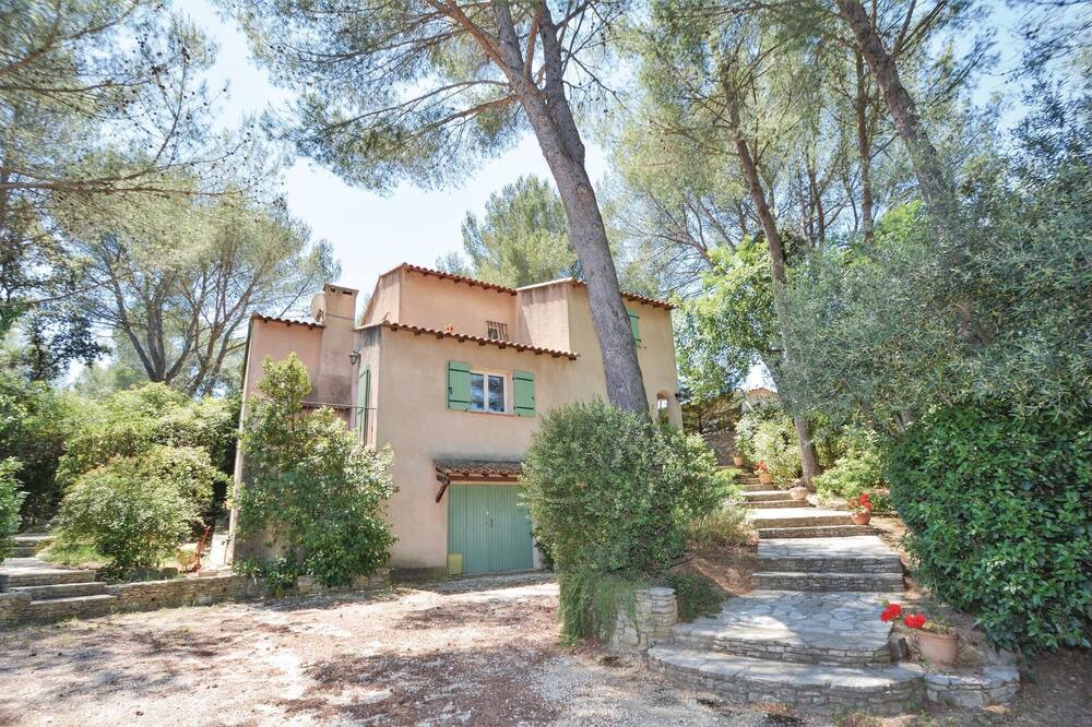 Photo of Outdoor in Caremeau