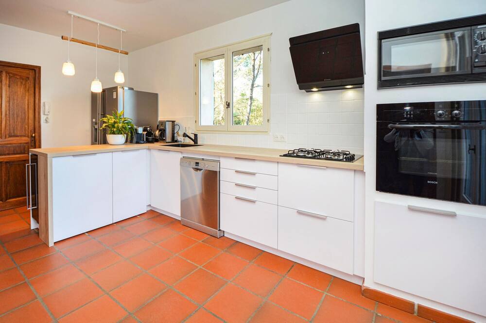 Photo of Kitchen in Caremeau