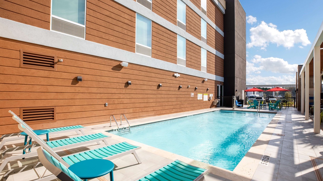 Photo of Outdoor in Greater Greenspoint