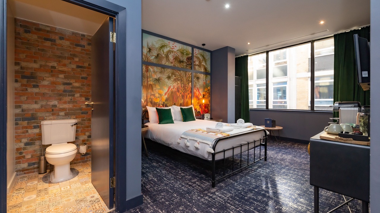 Photo of Bedroom in Reading City Centre