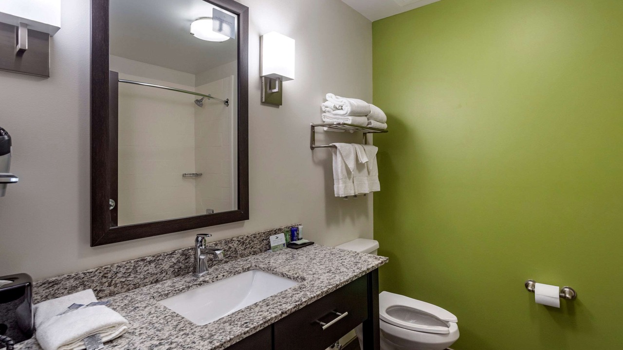 Photo of Bathroom in Bowling Green