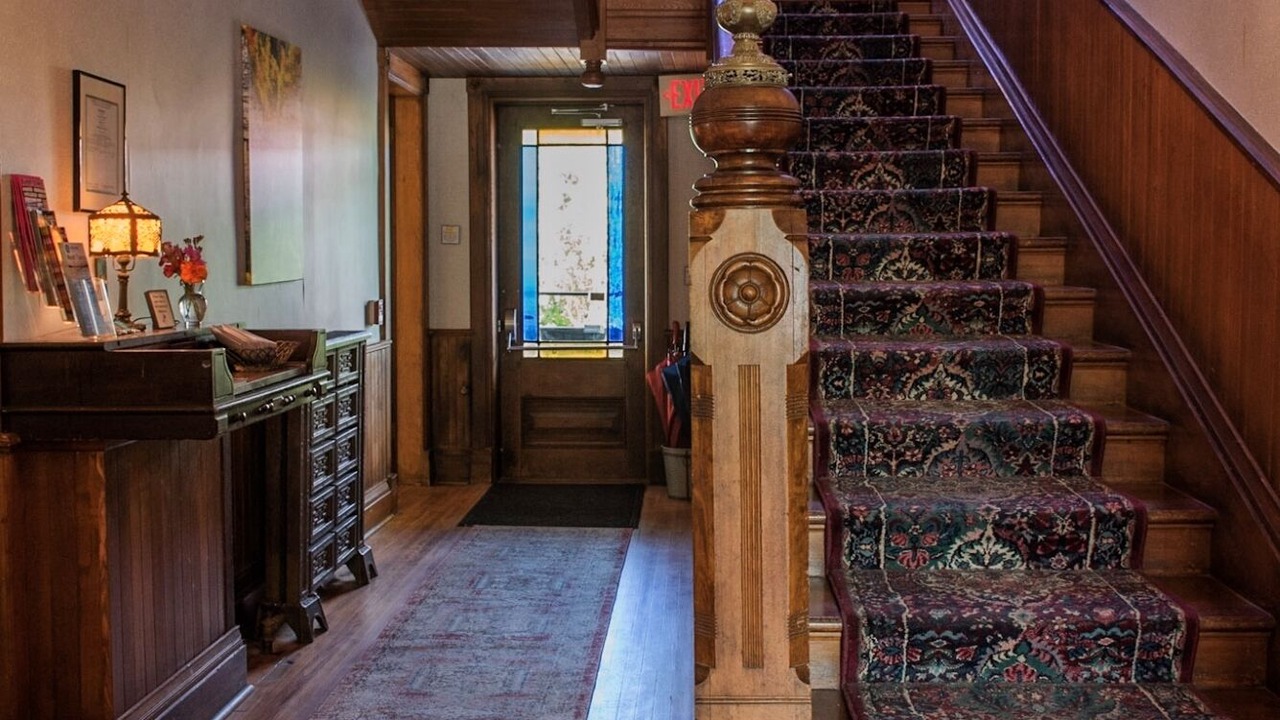 Photo of Others in Ithaca