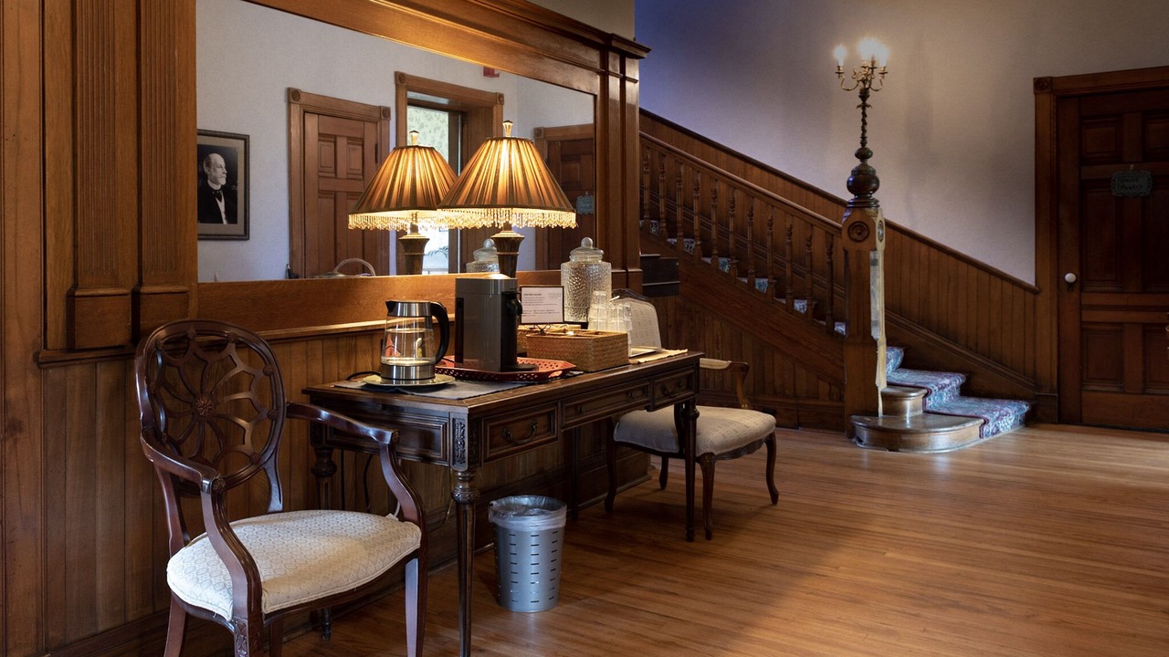 Photo of Others in Ithaca