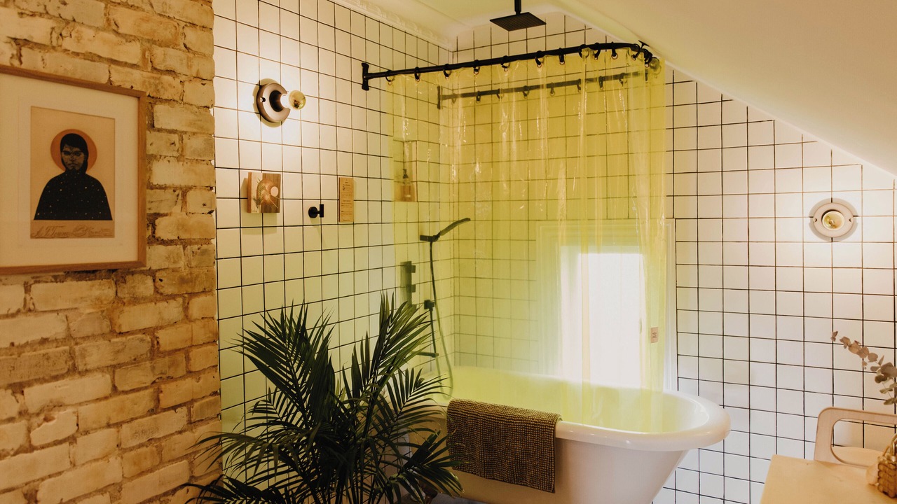 Photo of Bathroom in Wilmington Historic District