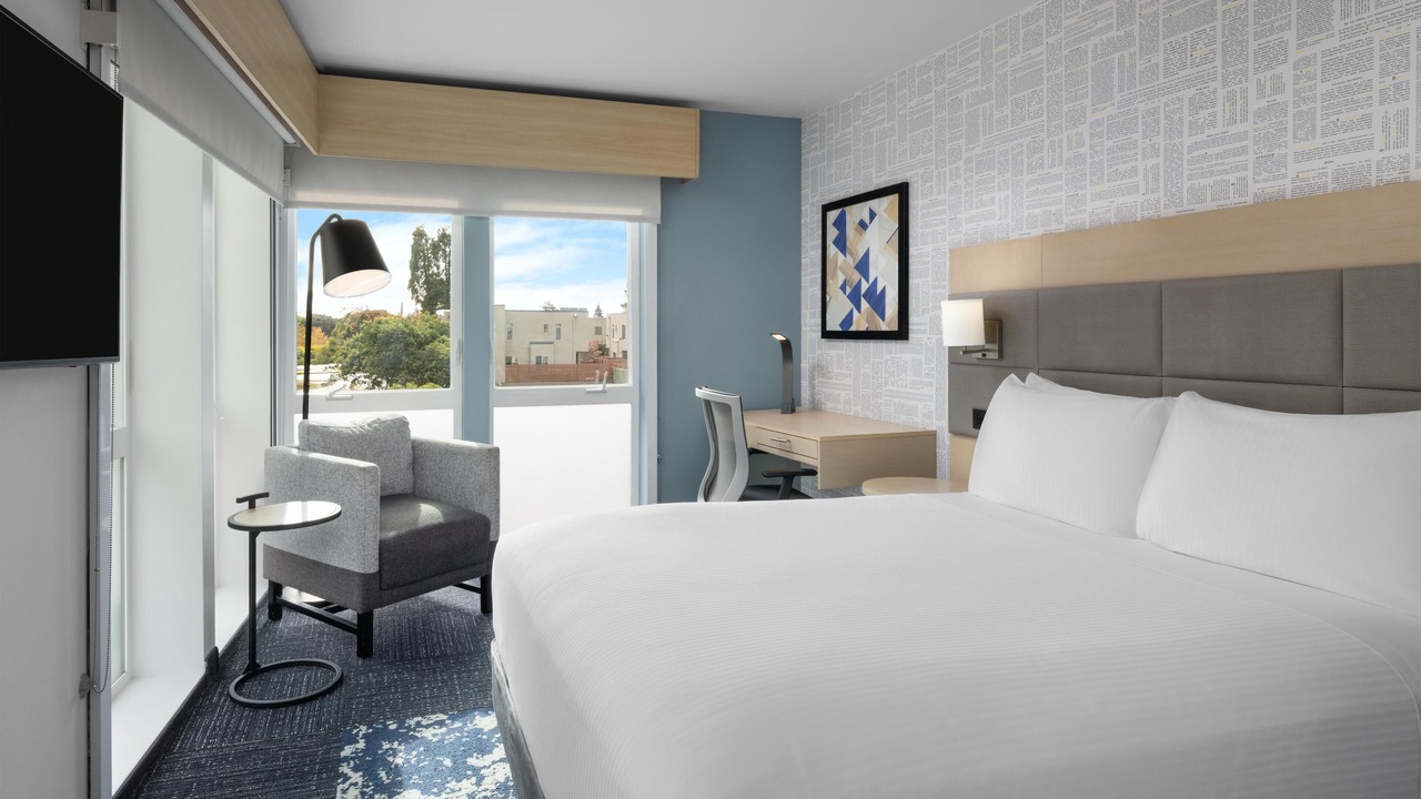 Photo of Bedroom in Northwest Berkeley