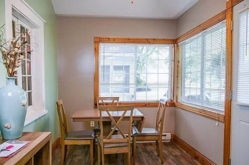 Photo of Others in Lakeview