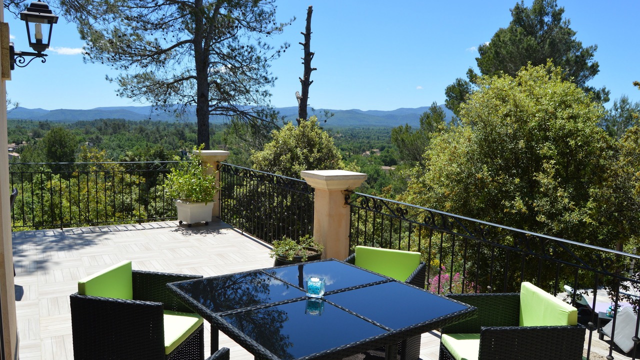 Photo of Patio Balcony in Saint-Maximin-la-Sainte-Baume