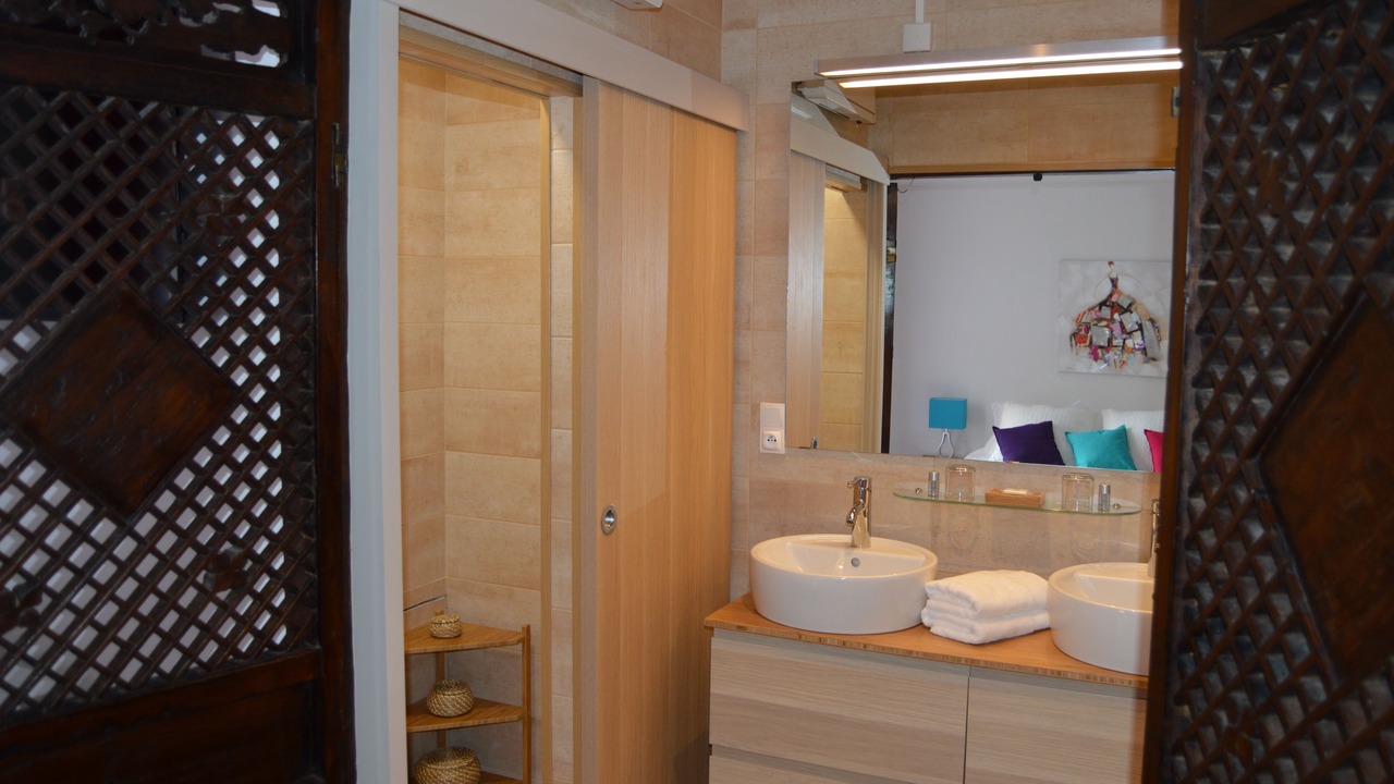 Photo of Bathroom in Saint-Maximin-la-Sainte-Baume