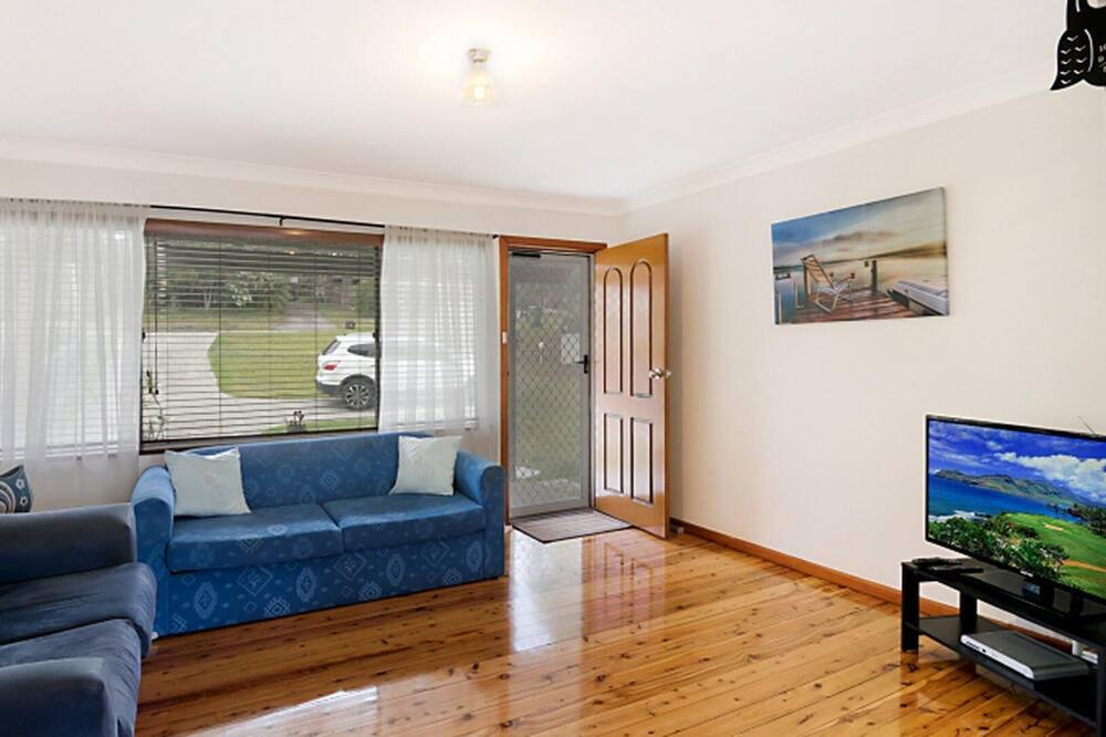 Photo of Livingroom in Budgewoi