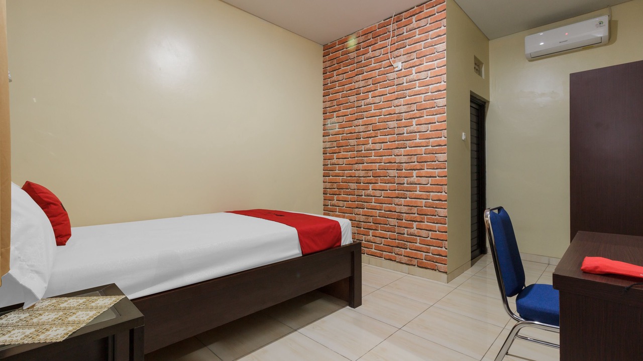 Photo of Bedroom in Manado
