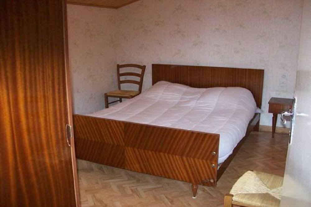 Photo of Bedroom in Curzon