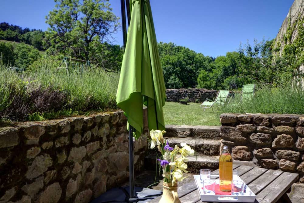 Photo of Patio Balcony in Saint-Bonnet-le-Courreau