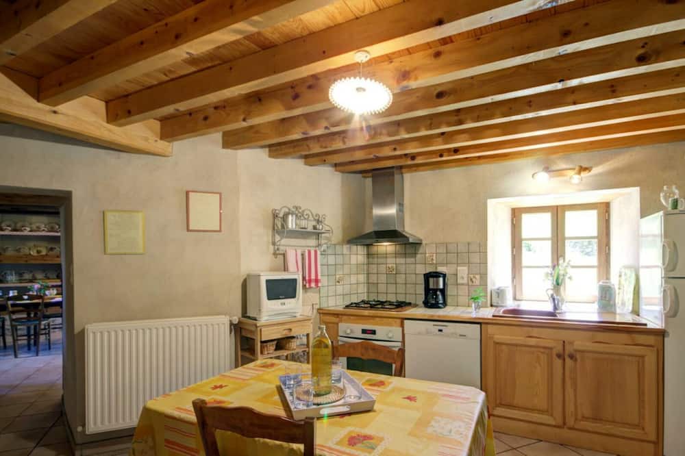 Photo of Kitchen in Saint-Bonnet-le-Courreau
