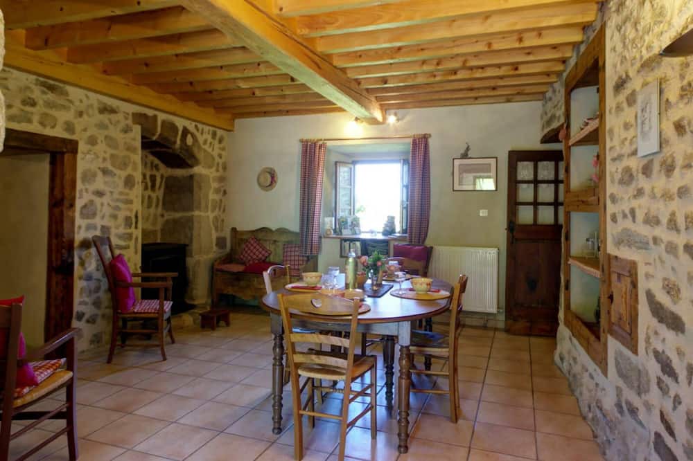 Photo of Kitchen in Saint-Bonnet-le-Courreau