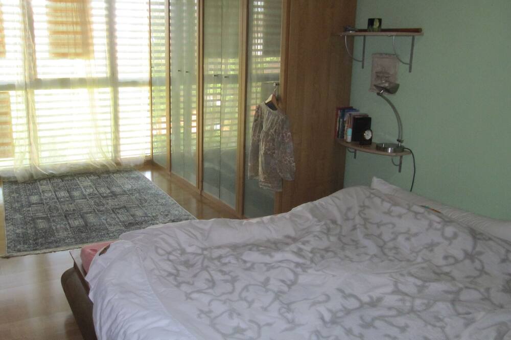 Photo of Bedroom in Genthod