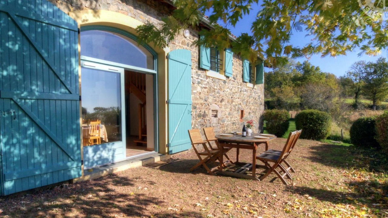 Photo of Outdoor in Lure