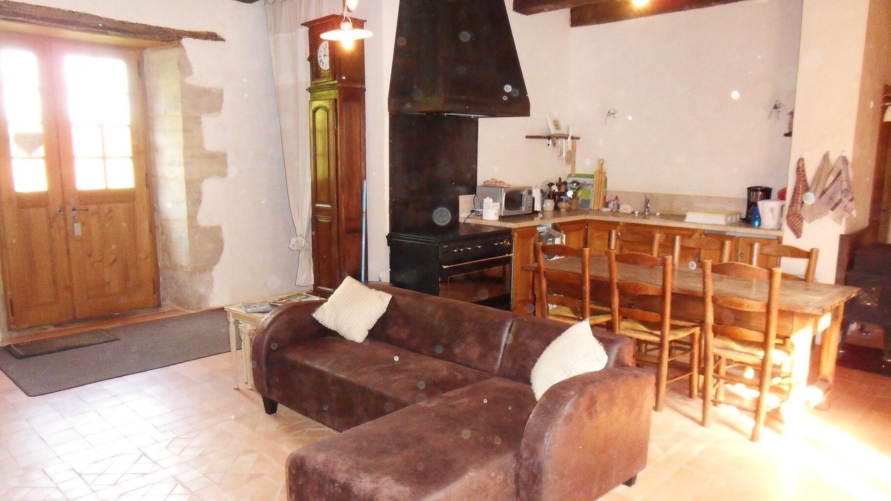 Photo of Livingroom in Cherveix-Cubas