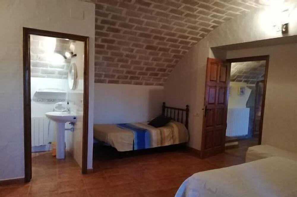 Photo of Bedroom in Fonalleras